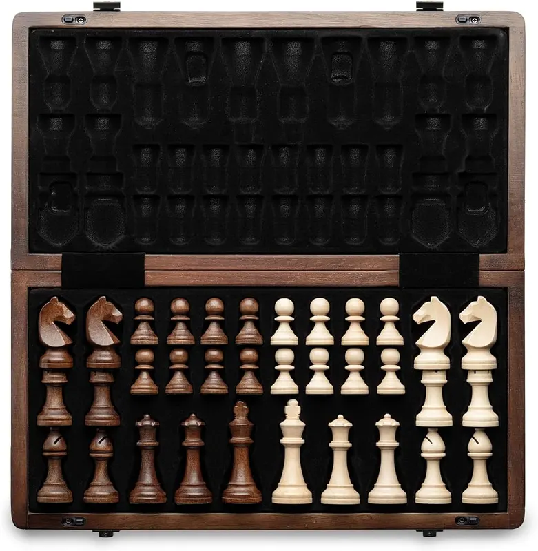 A&A 15″ Magnetic Wooden Chess Set