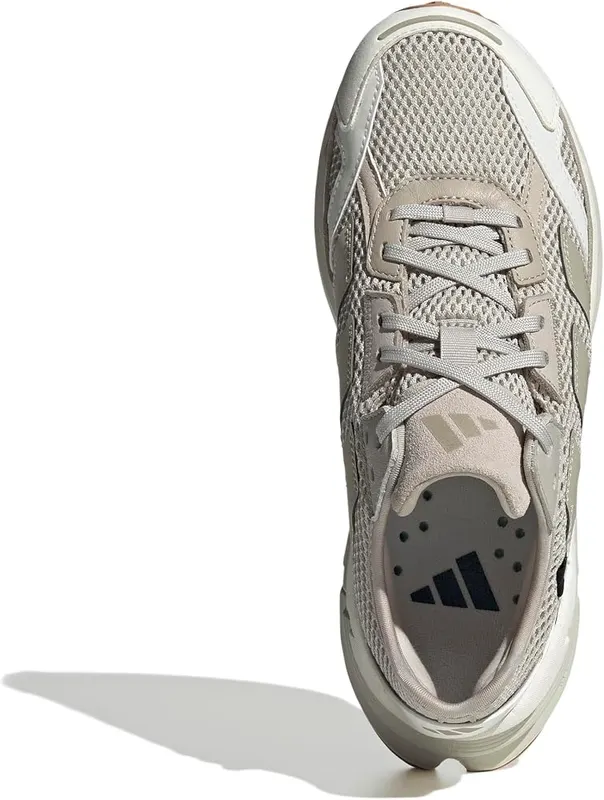 adidas Women’s Adistar 3 – The leather and textile upper offers flexibility