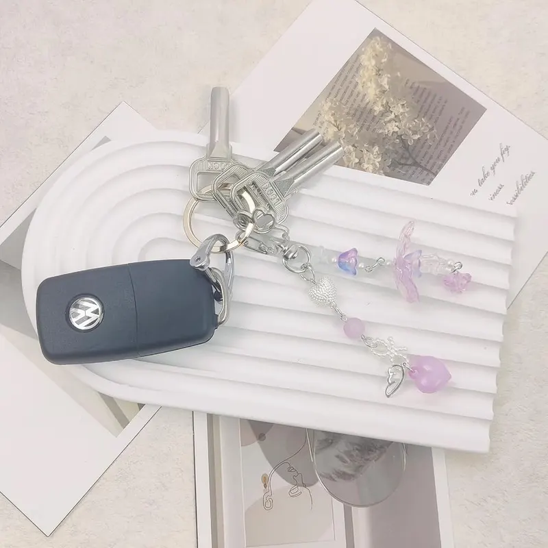 AGEN KGEN Aesthetic Y2K keychains Cute Butterfly Star – product photo 3 of 9