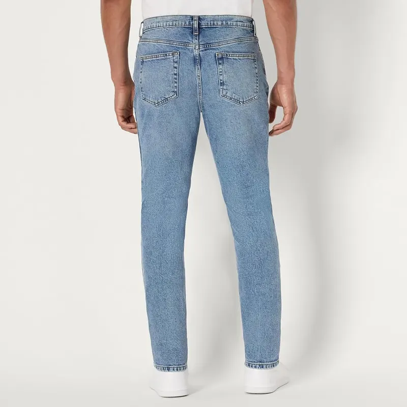 Amazon Essentials Men’s Slim-Fit Jeans 5-Pocket – Slim Fit