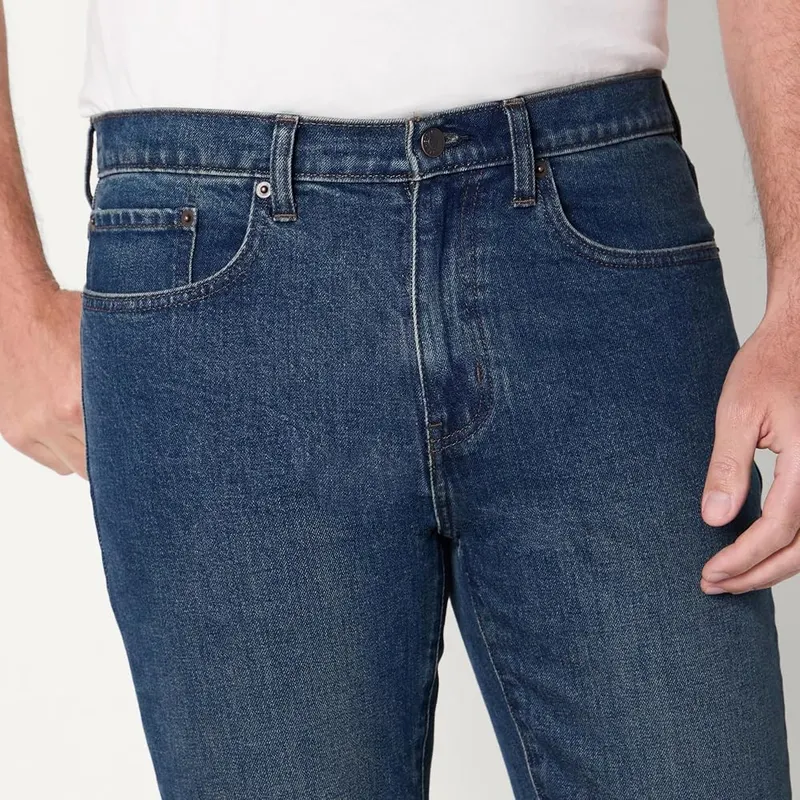 Amazon Essentials Men’s Slim-Fit Jeans 5-Pocket – Heavyweight Low Stretch Denim