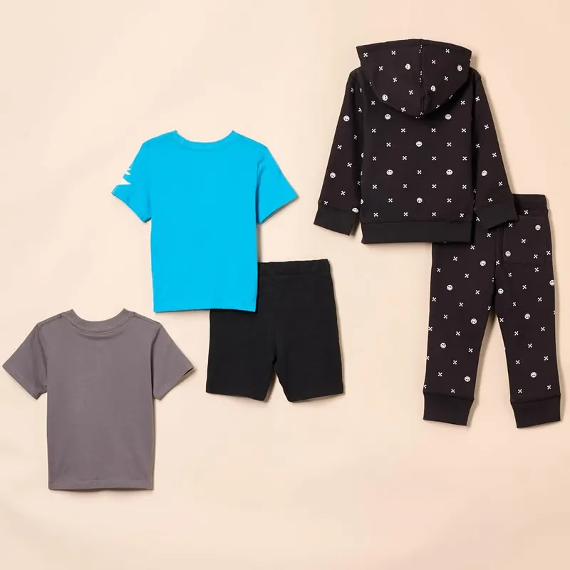 Amazon Essentials Spotted Zebra Boys’ Disney Star Wars Marvel – product photo 4 of 8