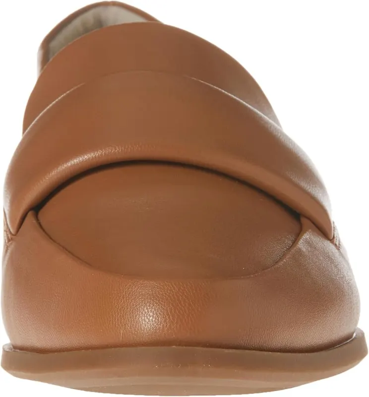 Amazon Essentials Women’s Soft Almond Toe Loafer – Comfort and Fit