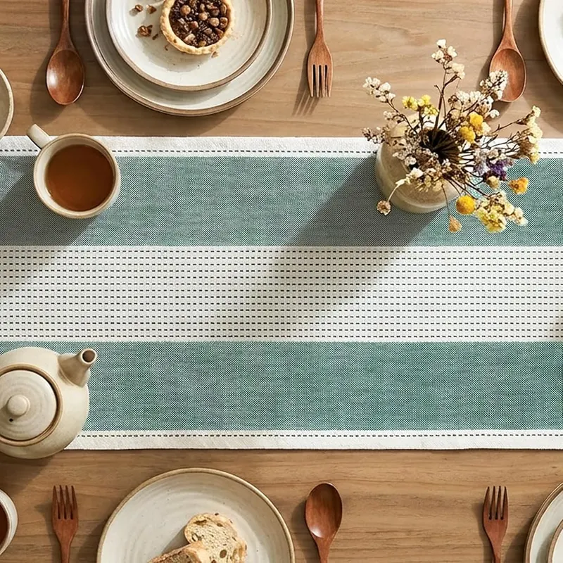 Artoid Mode Forest Green Farmhouse Rustic Table Runner – High Quality & Durable