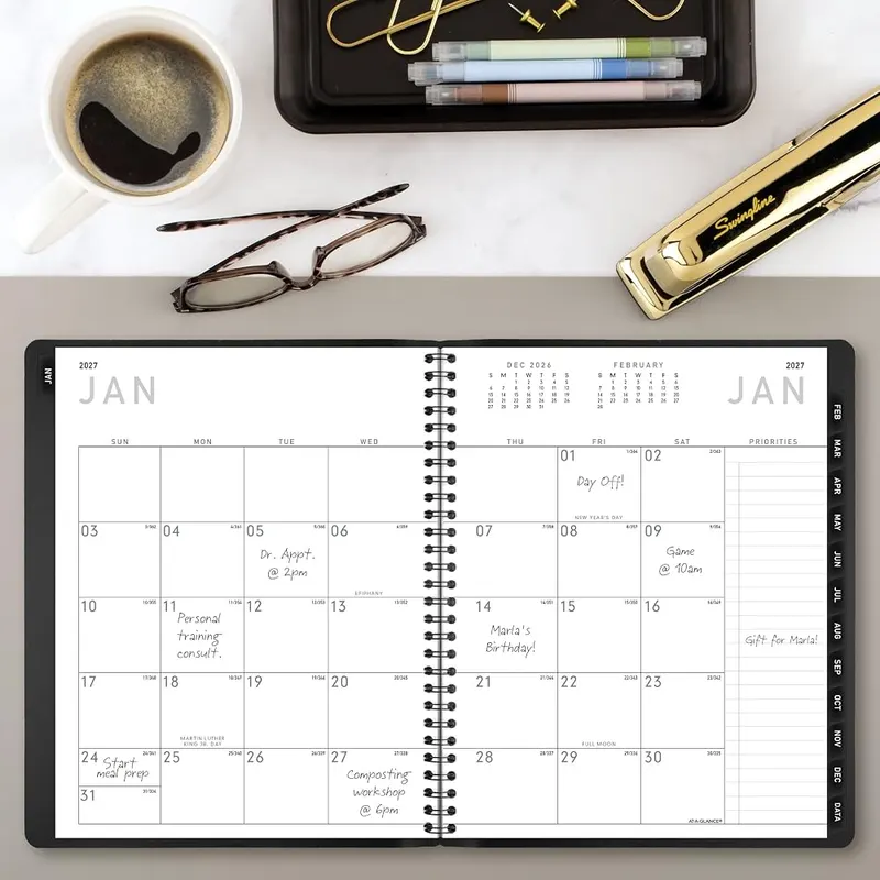 AT-A-GLANCE 2027 Planner Black 7″ x 8.75″ – This black monthly planner has foil accents