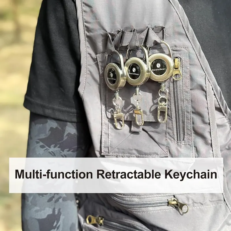 BasicGear® Zinger Retractable Keychain – Secure metal carabiner belt clip