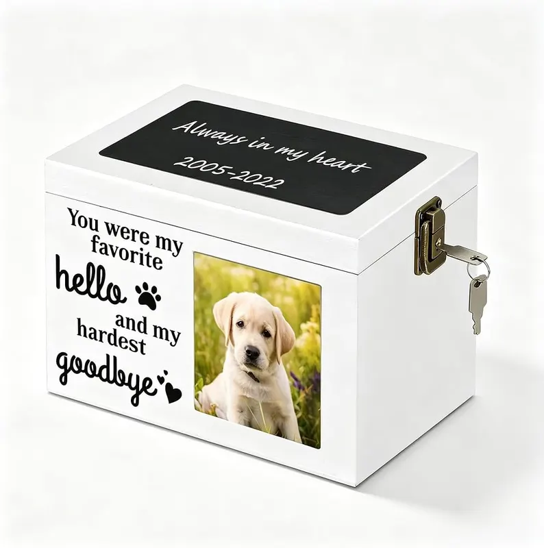 ChayWillow Pet Memorial Urn in Black Walnut / Beech Wood With Clear Glass