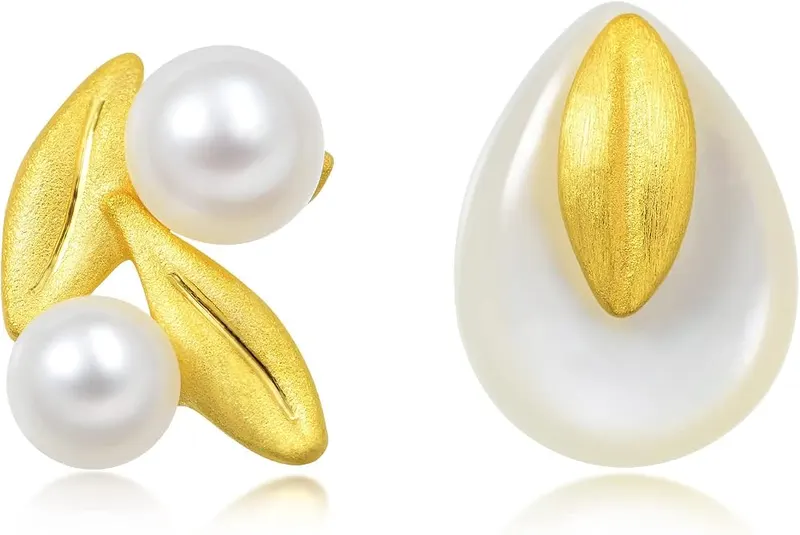 CHOW SANG 24K 999.9 Gold Daily Luxe – Pearl and mother of pearl details