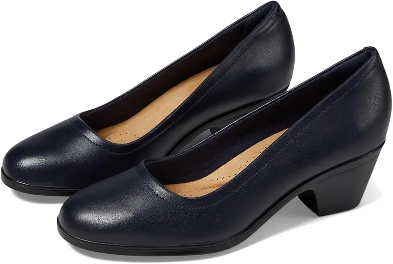 Clarks Blue’s Emily 2 Ruby Pump – Block Heel