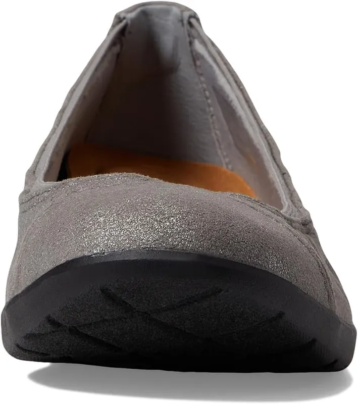 Clarks Grey’s Meadow Opal Ballet Flat – Heel Height
