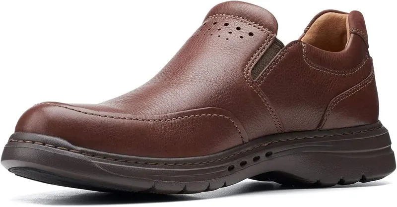 Clarks Un Brawley Step Mahogany Tumbled Leather