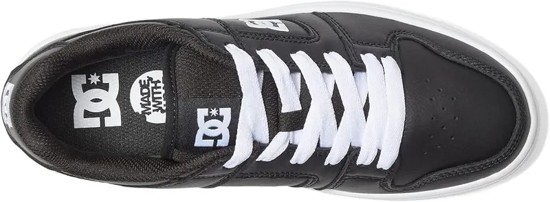 DC Women’s Manteca 4 Platform Skate Shoe – product photo 2 of 8