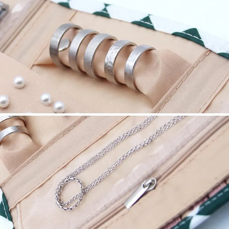 Euedue Portable Jewelry Roll Bag – product photo 6 of 7