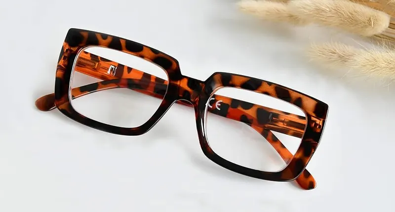 Eyekepper 4 Pack Stylish Reading Glasses Women – Fashionable ladies readers make you looks younger