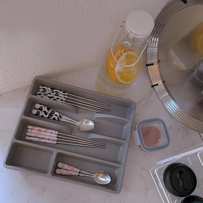 Generic 5-Compartment Plastic Silverware Organizer Tray – product photo 5 of 7