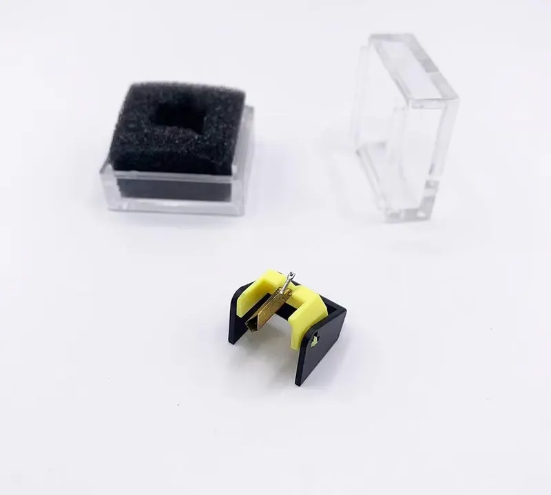 Generic One New Boxed Diamond Replacement Stylus – product photo 8 of 9