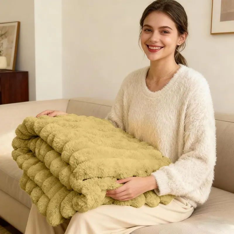 Generic Western Throw Blanket 60*80 Inch Skin-Friendly – Long-Lasting Soft Faux Bunny Blanket:Made of quality polyester