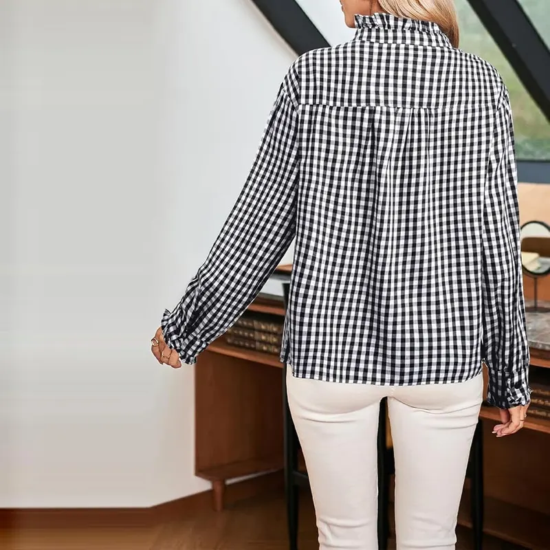 Gumipy Gingham Tops I002- Black – Stylish ruffle V neck