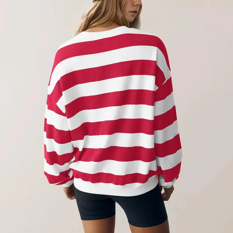 Gumipy Oversized Sweatshirt E003- Red – Soft fleece lined fabric for warmth