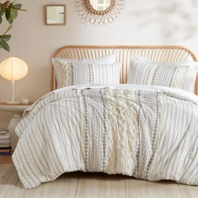INK+IVY Queen Comforter Set in Ivory