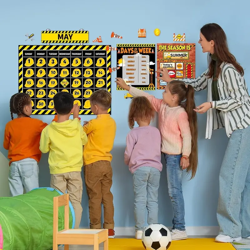 Justforjoyful Construction Calendar Bulletin Board Set – product photo 7 of 8