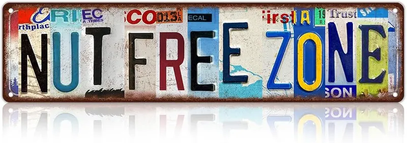 kengtou Vintage Nut Free Zone Wall Decor