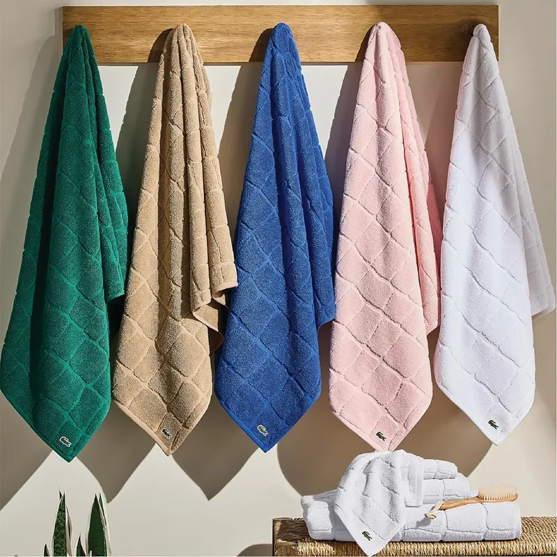Lacoste Croc Scale 100% Cotton Bath Washcloths – product photo 8 of 9