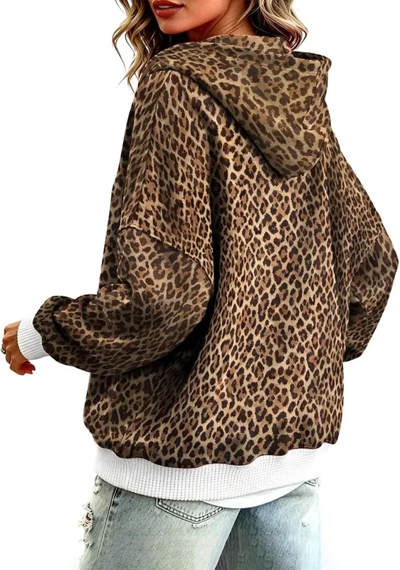 Leopard Hoodie – product photo 4 of 7