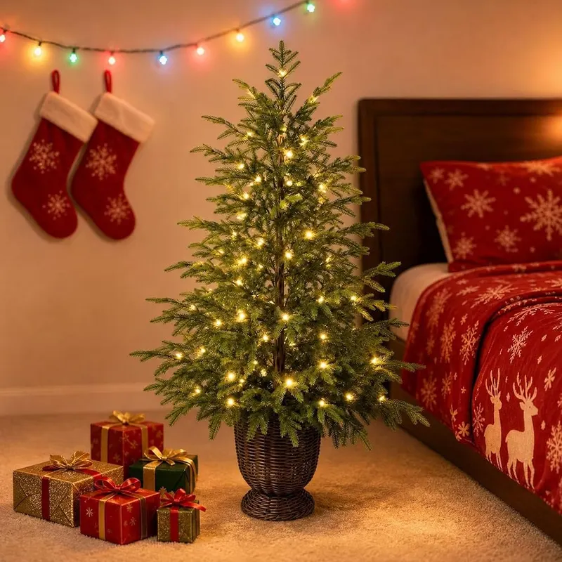 Lovskoo Prelit Christmas Tree – Warm light artificial cedar topiary