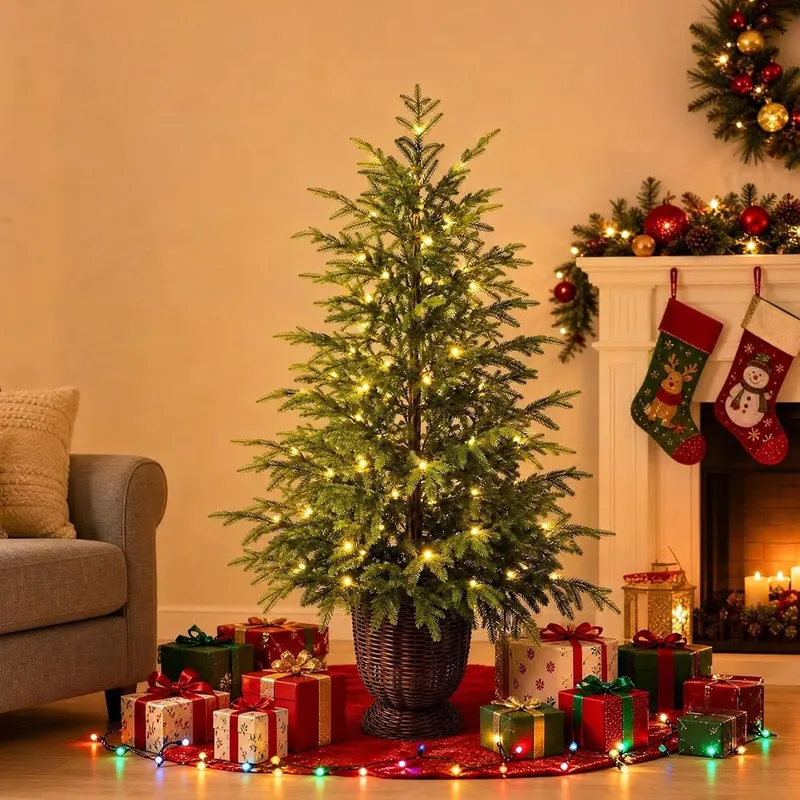 Lovskoo Prelit Christmas Tree – Entryway and patio display
