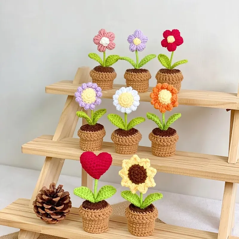 Lutoku Cute Knitted Flower Plant – product photo 4 of 7