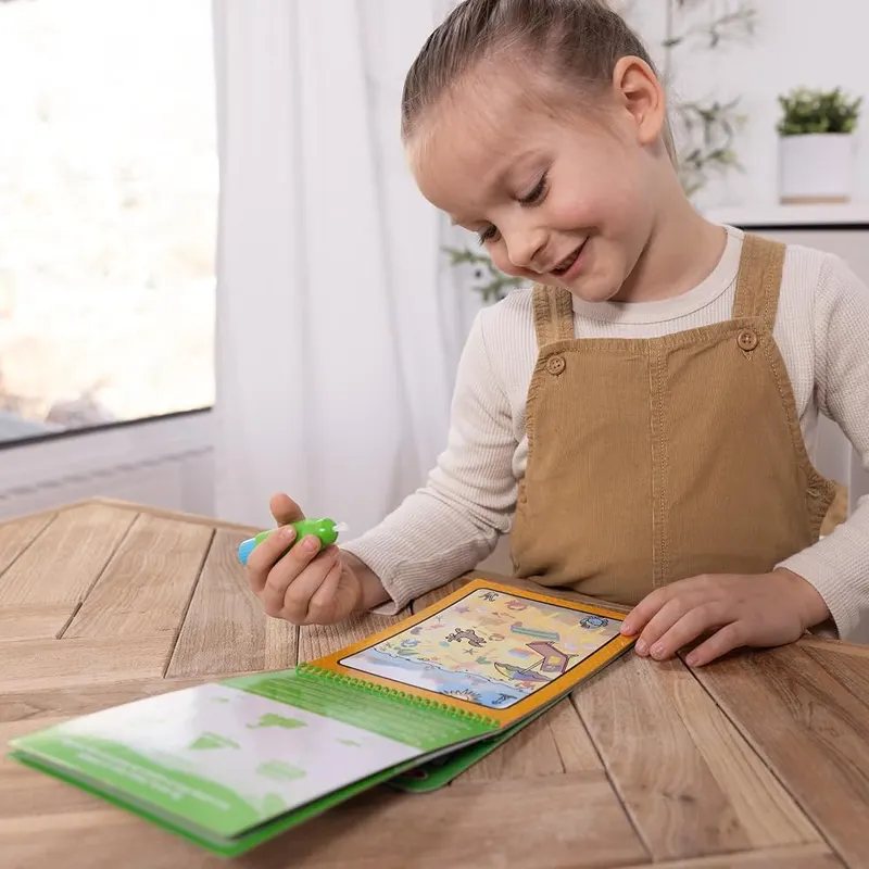 Melissa & Doug Let’s Explore Water Wow! Seasons – Refillable chunky water pen