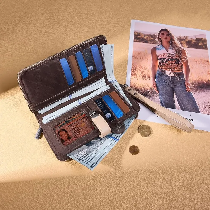 Montana West Large Bifold Wristlet Wallets – Convenient bifold wristlet wallet design