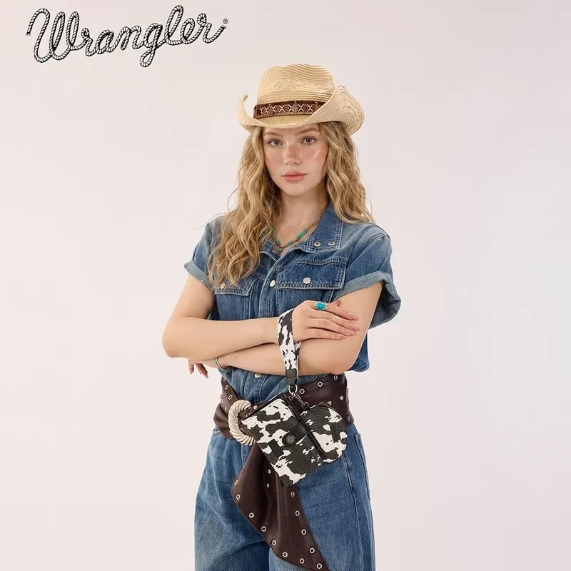 Montana West Wrangler Wristlet Wallets – Cow print vegan leather in Western style