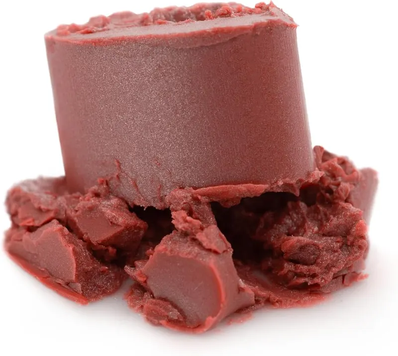 Neutrogena Revitalizing Tinted Lip Balm SPF 20 – product photo 2 of 7