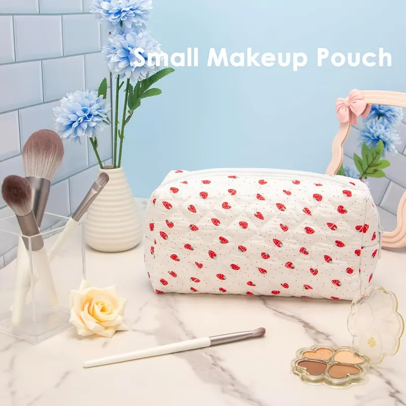 PAZIMIIK Small Quilted Makeup Bag – Vintage Quilted Design