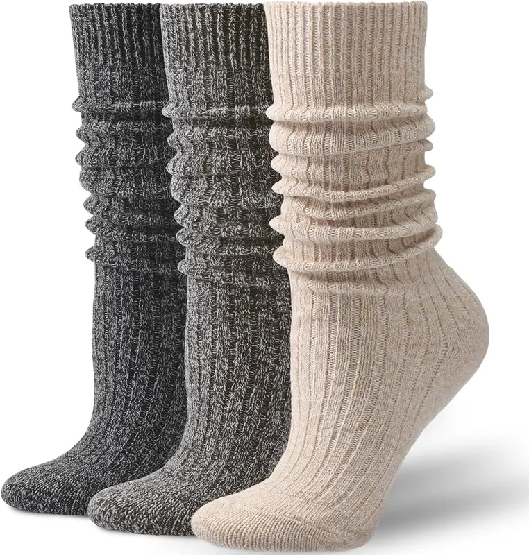 Pleneal Slouchy Socks in Khaki&grey&brown