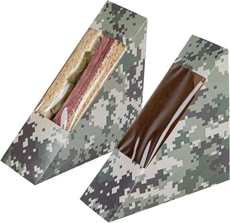 Restaurantware Camouflage Paper Triangle Small Sandwich Box