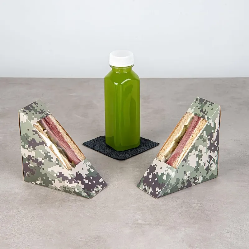 Restaurantware Camouflage Paper Triangle Small Sandwich Box – 200 Sandwich Boxes Per Order