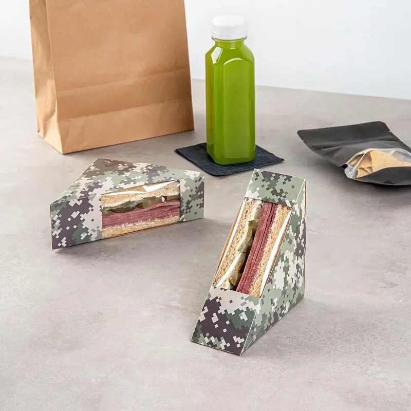 Restaurantware Camouflage Paper Triangle Small Sandwich Box – product photo 7 of 9
