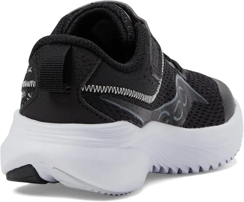 Saucony Kinvara 14 Altervative Closure – Lightweight mesh upper for breathability