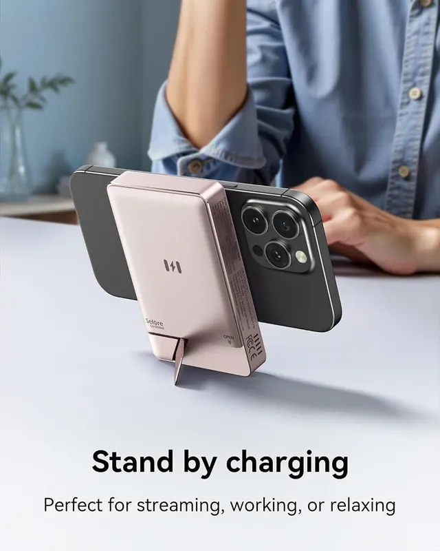 Selore&S-Global Magnetic Portable Charger – product photo 8 of 9