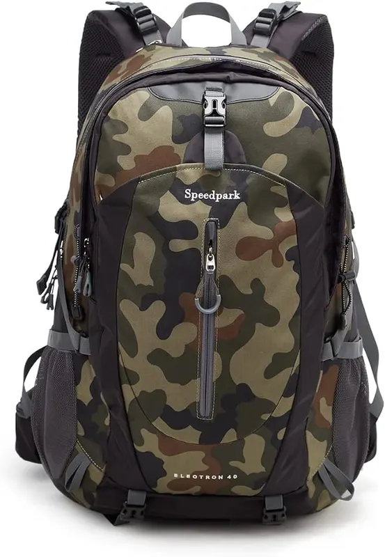 SPEEDPARK 40L Hiking Backpack Camo – Water-resistant rip-stop nylon