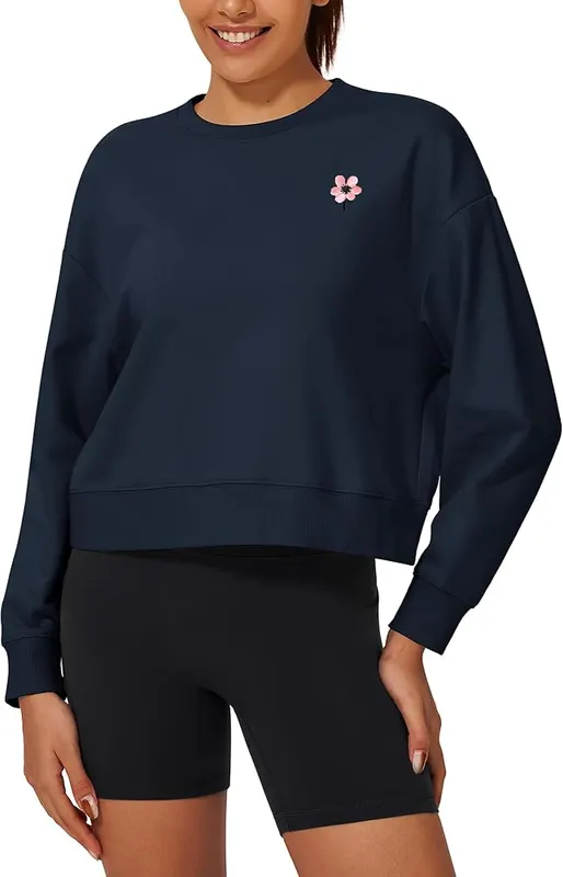 Stelle Cropped Sweatshirt Navy in Navy