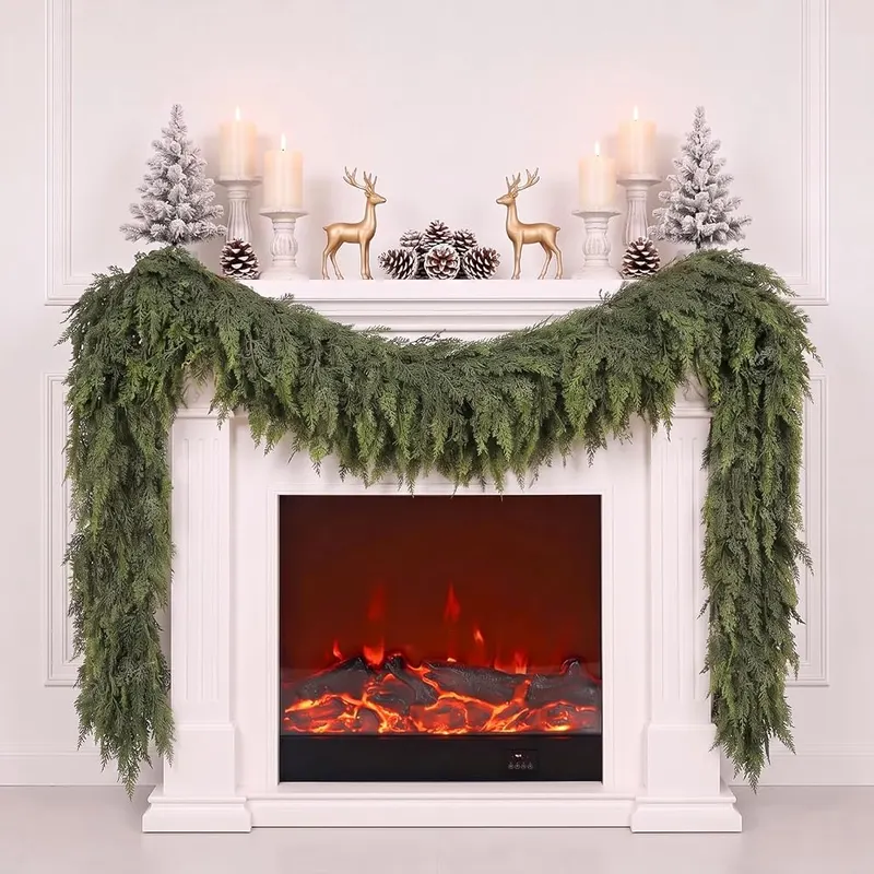 SYLVANEX 9FT Christmas Garland in Green