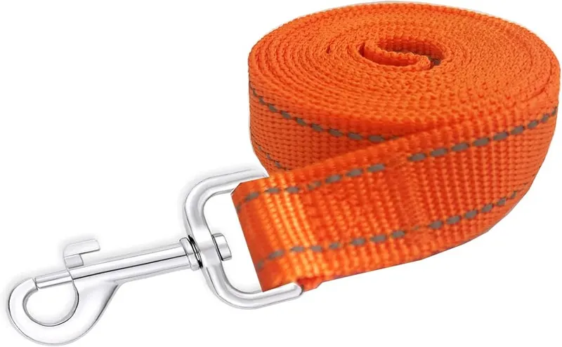 TAIDA Reflective Dog Leash 4Ft /6 Feet – product photo 2 of 5