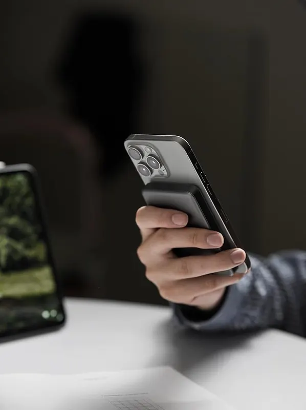 TORRAS MiniMag Power Bank – Universal compatibility with type c devices