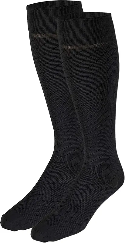 Truform Travel Compression Socks – 90% Nylon, 10% Spandex