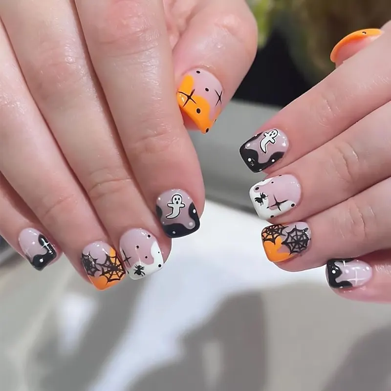 Tyuimhx Halloween Press on Nails Short Square in Multicolor