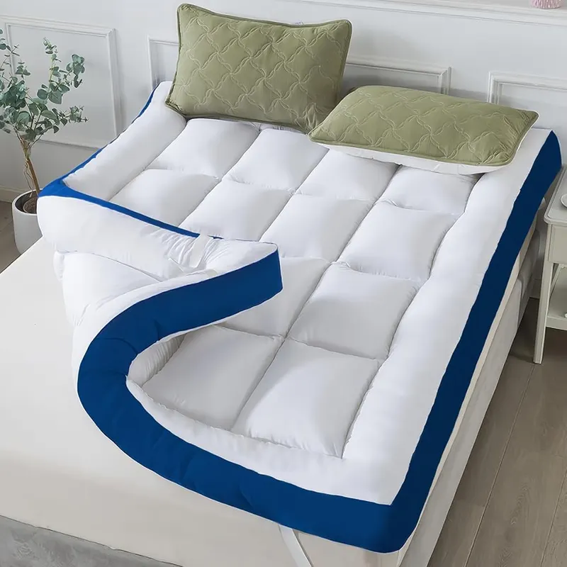 WhatsBedding 5 Inch Memory Foam Queen Mattress – White color
